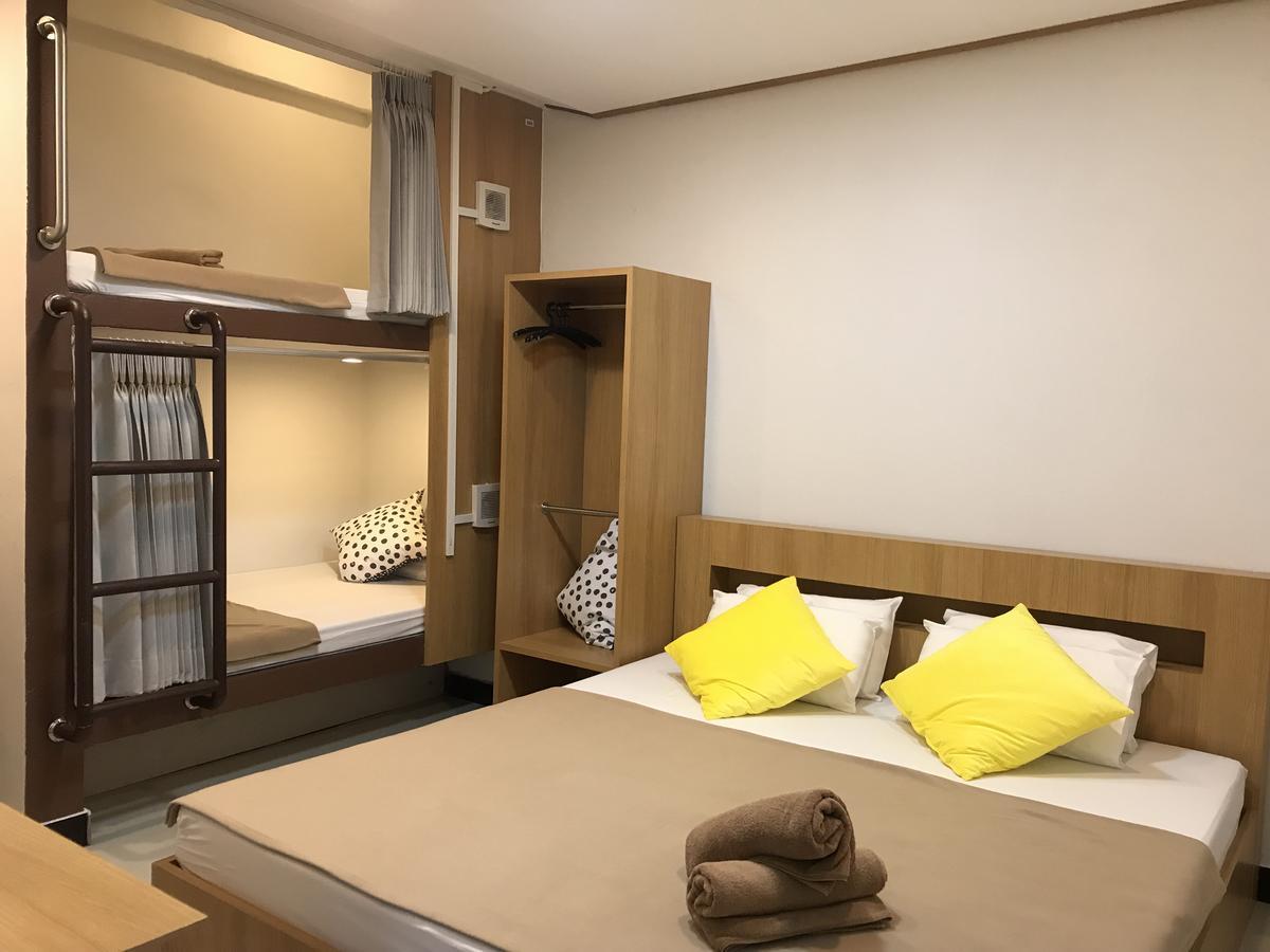Express Hostel Бангкок Экстерьер фото