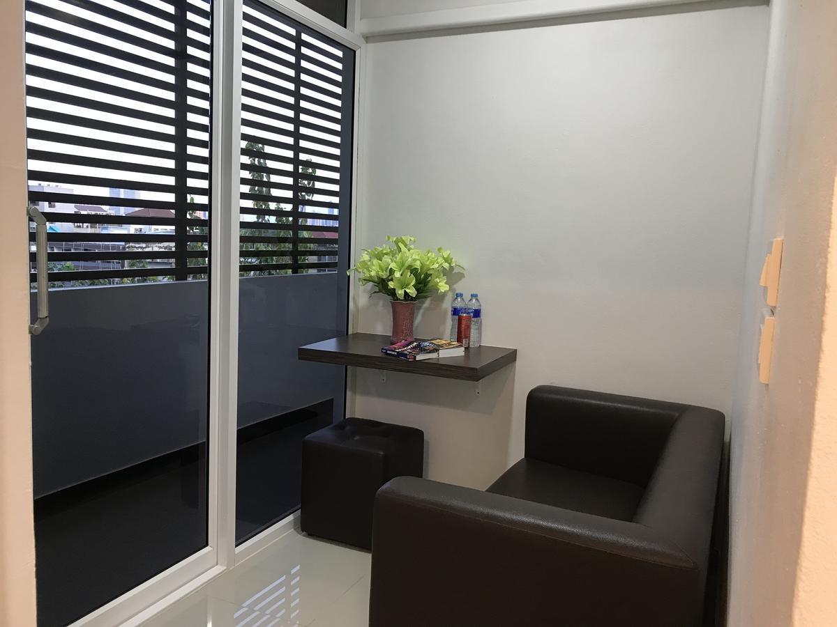 Express Hostel Бангкок Экстерьер фото