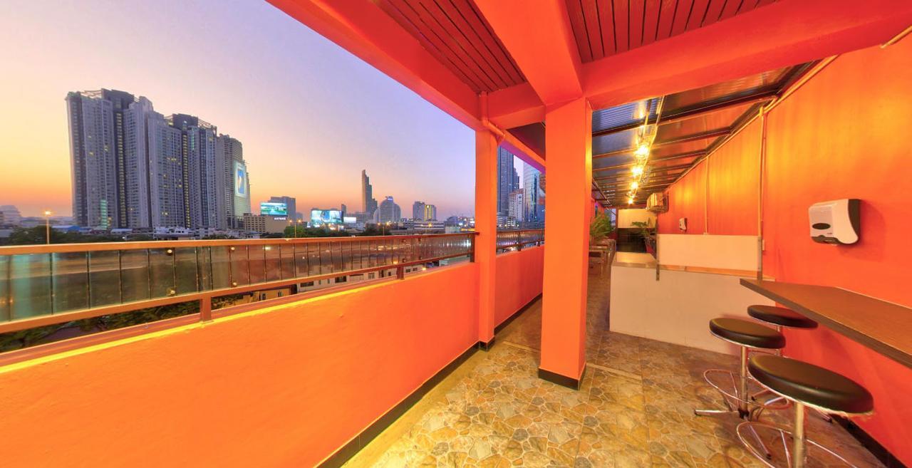 Express Hostel Бангкок Экстерьер фото