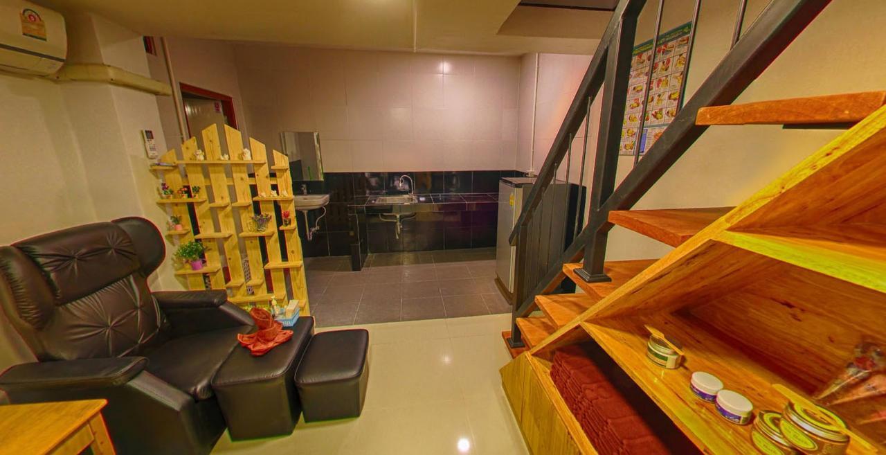 Express Hostel Бангкок Экстерьер фото